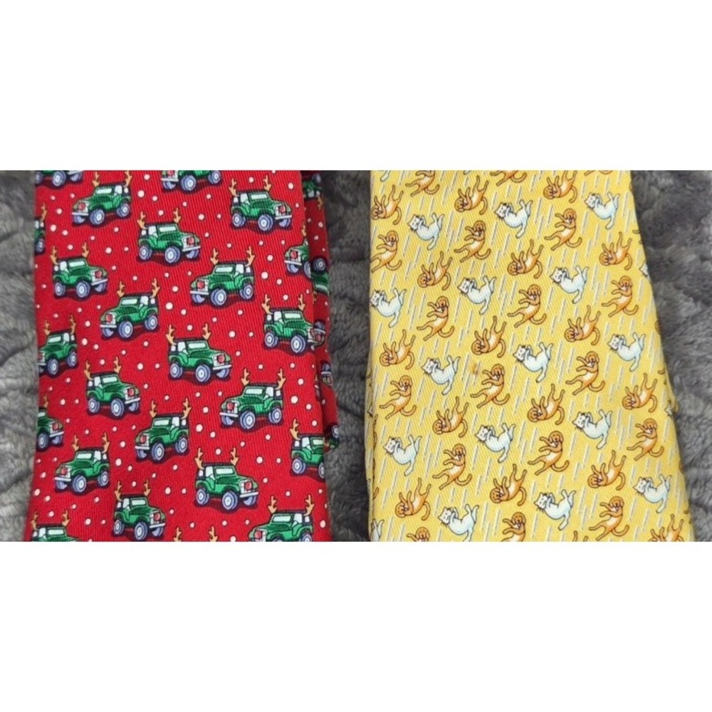 Vineyard Vines Necktie Bundle Two Youth Red/Jeep Christmas and Yellow Dog & Cat